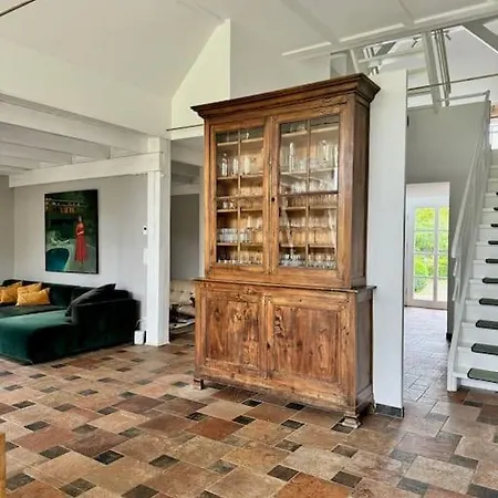 Casa de Férias Idyllisches Reetdachhaus